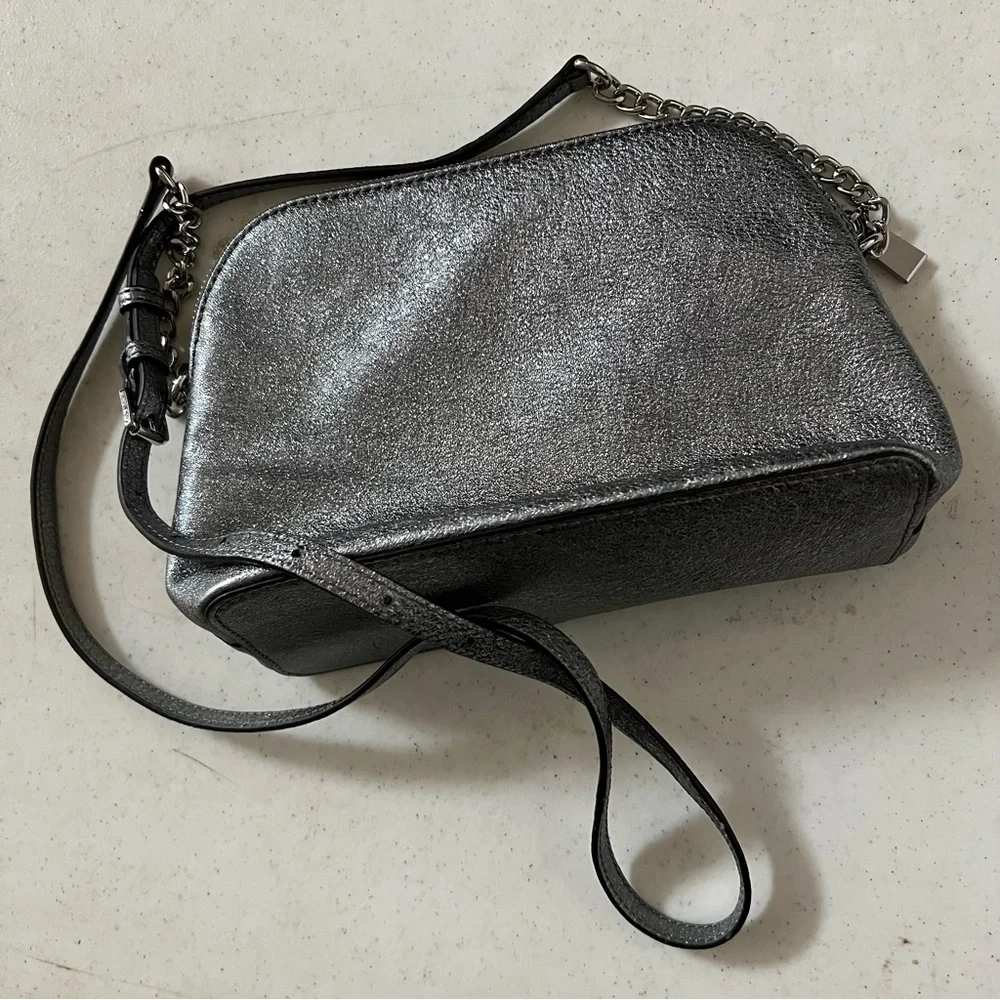 Michael Kors LT Pewter LG Dome Crossbody Leather Bag - Picture 4 of 14